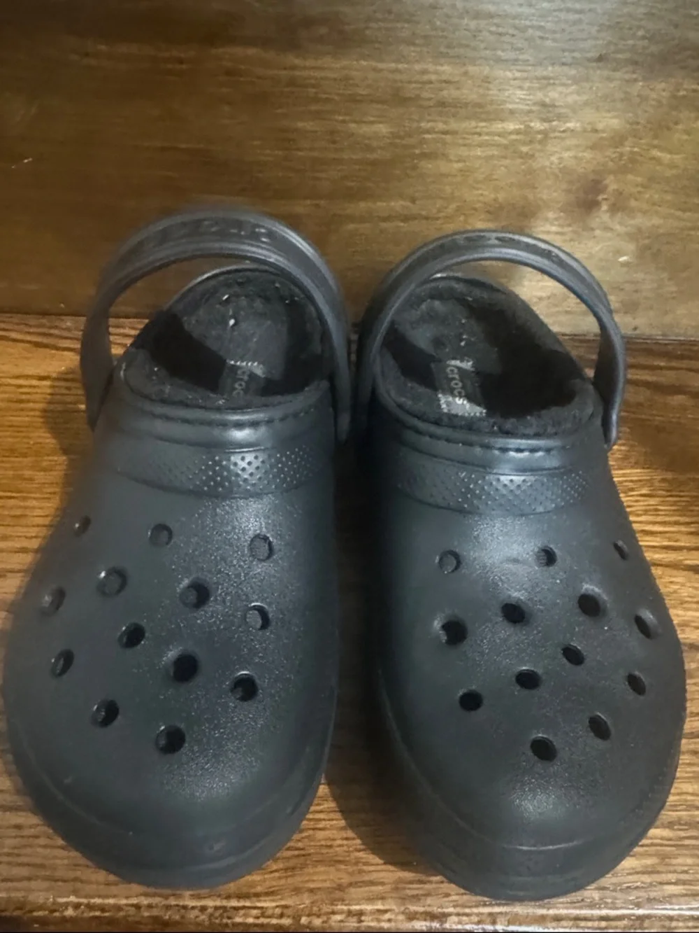 CROCS Kids Classic Clog with Fleece Lining - Black -J3